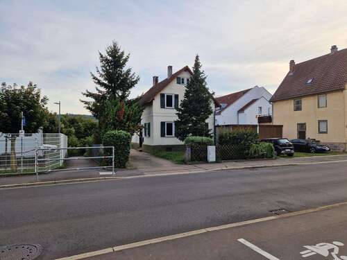 Foto - Haus zum Kaufen in Esslingen 600.000,00 € 180 m²