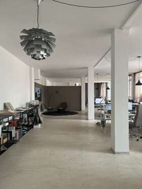 Foto - Büro in Frankfurt am Main 370,00 € 8 m²