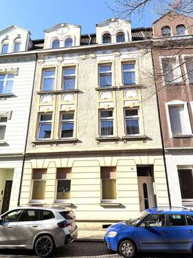 Foto - Haus zum Kaufen in Oberhausen 239.000,00 € 254 m²