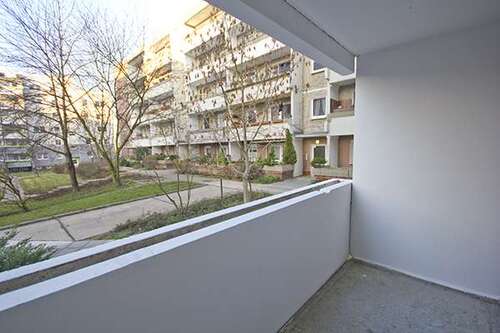 Foto - Wohnung zum Mieten in Halle (Saale) 197,00 € 33.9 m²