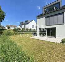 Haus zum Mieten in Sulzbach (Taunus) 3.950,00 € 251 m²