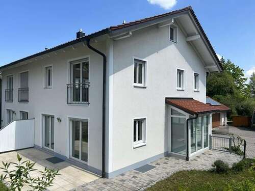 Foto - Haus zum Kaufen in Ottenhofen 850.000,00 € 150 m²