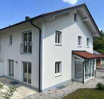 Haus zum Kaufen in Ottenhofen 850.000,00 € 150 m²