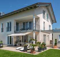 Haus zum Kaufen in Schäftlarn 1.690.000,00 € 203 m²