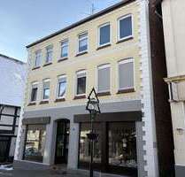 Haus zum Kaufen in Blomberg 195.000,00 € 283 m²