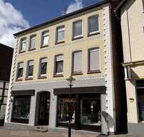 Haus zum Kaufen in Blomberg 195.000,00 € 283 m²