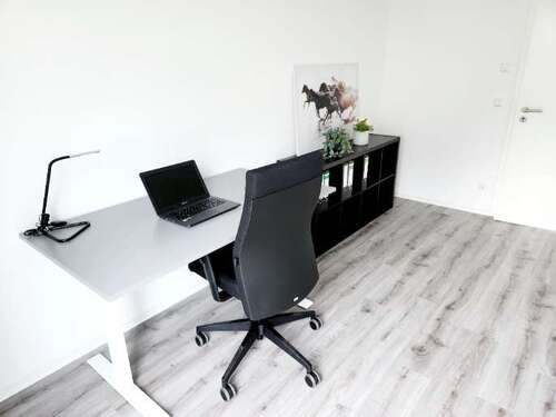 Foto - Büro in Taucha 400,00 € 15 m² - 400,00 EUR Kaltmiete, ca.  15,00 m²