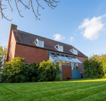 Haus zum Kaufen in Bredstedt 366.000,00 € 164 m²