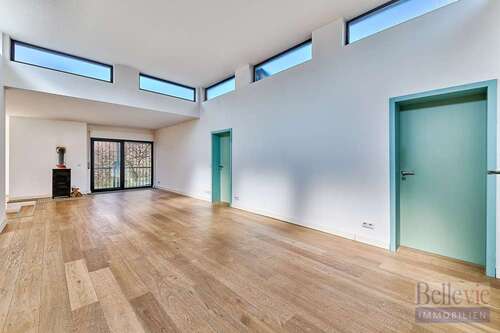 Foto - Haus zum Kaufen in Frankfurt am Main 1.298.000,00 € 366 m²