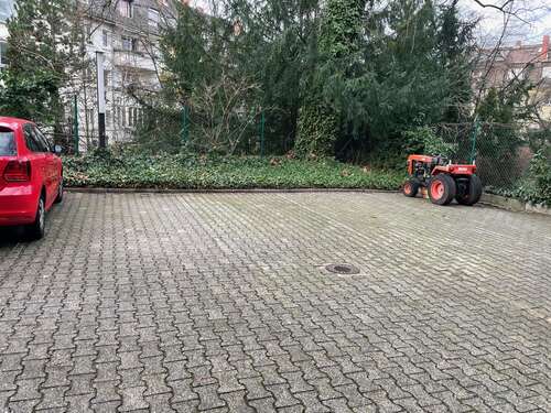Foto - Garage zu vermieten in Frankfurt 125,00 €