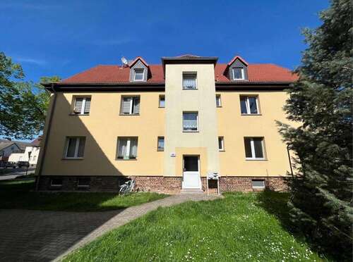 Foto - Wohnung zum Mieten in Roitzsch 570,00 € 75.1 m²