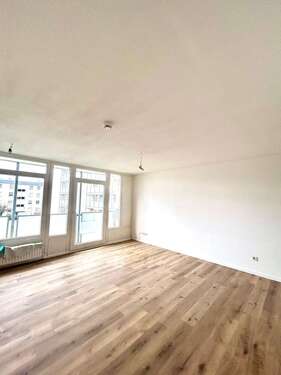 Foto - Wohnung zum Mieten in Ludwigshafen 750,00 € 50 m²