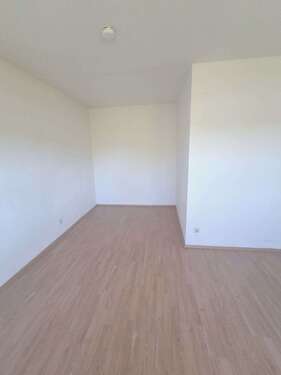 Foto - Wohnung zum Mieten in Coburg 340,00 € 29.24 m²