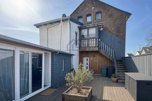 Foto - Haus zum Kaufen in Erftstadt Bliesheim 369.000,00 € 190 m²