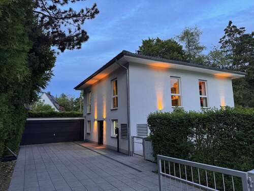 Foto - Haus zum Kaufen in Gauting 2.190.000,00 € 220 m²