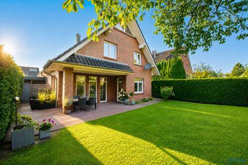 Foto - Haus zum Kaufen in Hamburg 1.350.000,00 € 220 m²