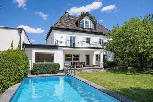 Foto - Haus zum Kaufen in München 2.495.000,00 € 273.4 m²