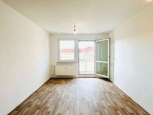Foto - Wohnung zum Mieten in Freital 388,40 € 61.65 m²