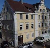 Wohnung zum Kaufen in Landshut 390.000,00 € 109.38 m²