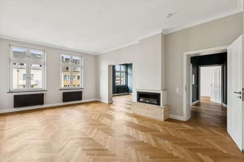 Foto - Wohnung zum Kaufen in Düsseldorf - Derendorf 1.290.000,00 € 185 m²