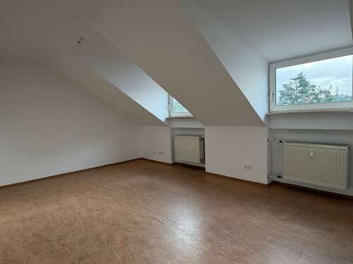 Foto - Wohnung zum Mieten in Erlangen 432,19 € 33.4 m²