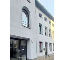 Haus zum Kaufen in Herzogenrath 1.084.000,00 € 535 m²