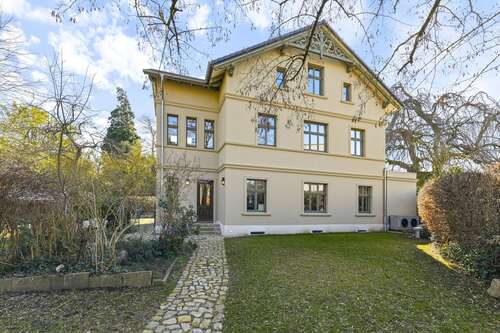 Foto - Haus zum Kaufen in Hamburg 3.850.000,00 € 380.16 m²
