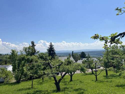 Foto - Grundstück zu verkaufen in Esslingen am Neckar Liebersbronn 649.000,00 € 802 m²