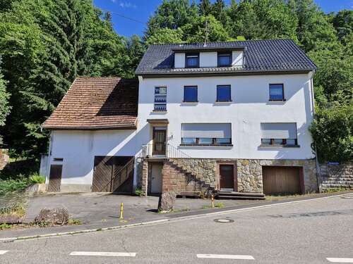 Foto - Haus zum Kaufen in Eberbach (Friedrichsdorf) 269.000,00 € 280 m²