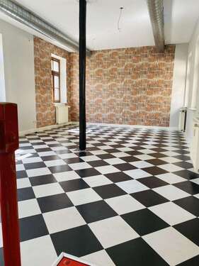 Foto - Einzelhandel in Meißen 300,00 € 103.7 m²