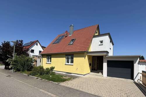 Foto - Haus zum Kaufen in Dinkelsbühl 469.000,00 € 158 m²