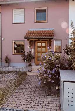 Foto - Haus zum Kaufen in Wörth 699.000,00 € 160 m²