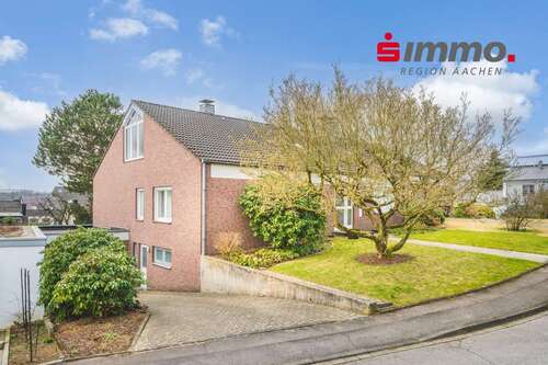 Foto - Haus zum Kaufen in Aachen 695.000,00 € 185 m²