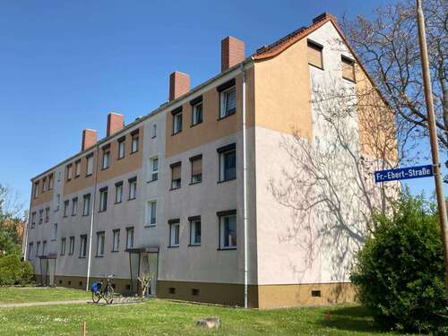 Foto - Wohnung zum Mieten in Barby 342,00 € 60 m²
