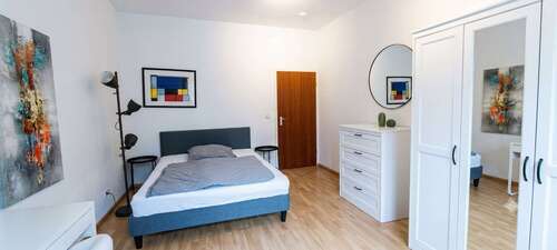Foto - WG-Zimmer in Düsseldorf 700,00 € 25 m²