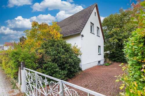 Foto - Haus zum Kaufen in Raunheim 395.000,00 € 119 m²