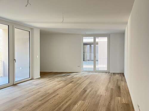 Foto - Wohnung zum Mieten in Halle (Saale) 1.565,33 € 120.41 m²