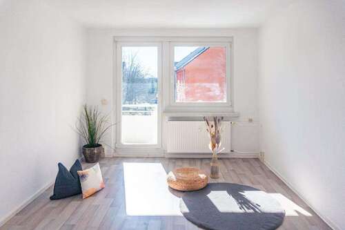 Foto - Wohnung zum Mieten in Chemnitz 300,00 € 49.04 m²