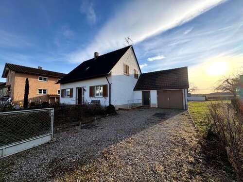 Foto - Haus zum Kaufen in Neuenburg 450.000,00 € 147 m²