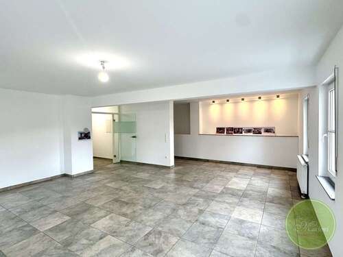 Foto - Wohnung zum Kaufen in Neustadt an der Aisch 378.650,00 € 120.85 m²