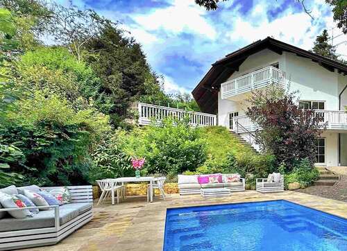 Foto - Haus zum Mieten in Berg 7.500,00 € 400 m²