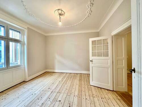 Foto - Wohnung zum Mieten in Nordend-Ost 2.500,00 € 135 m²
