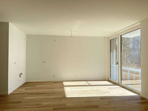 Foto - Wohnung zum Mieten in Halle (Saale) 926,64 € 77.22 m²