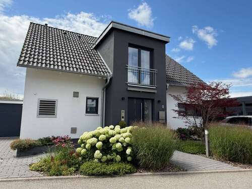 Foto - Haus zum Kaufen in Herrenberg 1.299.000,00 € 150 m²