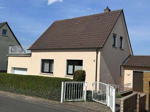Foto - Haus zum Kaufen in Bad Vilbel 735.000,00 € 137.8 m²
