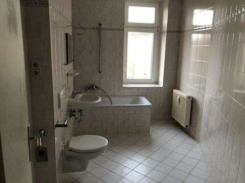 Foto - Wohnung zum Mieten in Chemnitz 310,00 € 75.5 m²