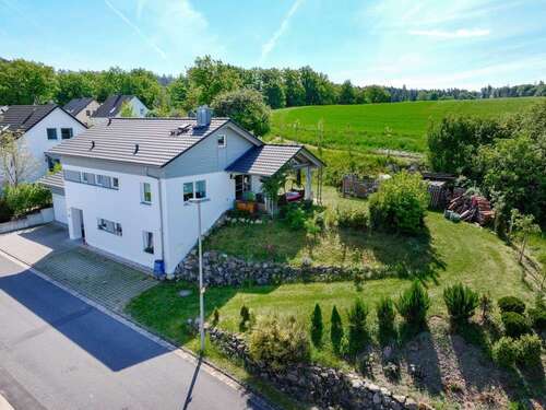 Foto - Haus zum Kaufen in Weitramsdorf Altenhof 550.000,00 € 141 m²