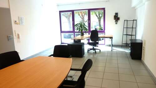 Foto - Büro in Bonn 753,00 € 48 m² - 753,00 EUR Kaltmiete, ca.  48,00 m²