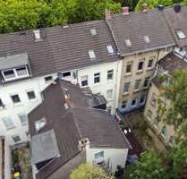 Haus zum Kaufen in Krefeld 499.000,00 € 360 m²