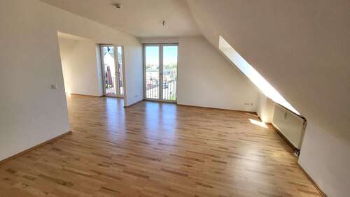 Foto - Wohnung zum Mieten in Schkeuditz 1.714,00 € 155.88 m²